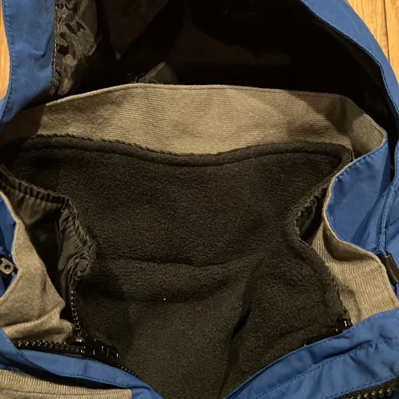 The North Face Blue & Black Men’s Raintex Winter Coat w/Removable Inner Fleece